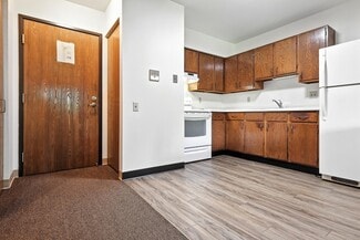 Building Photo - 509 N Main St