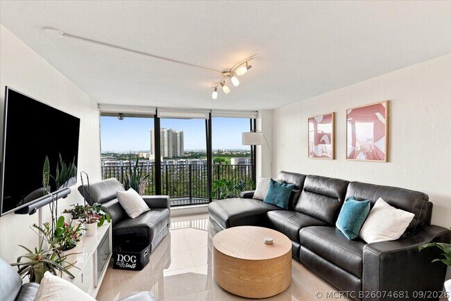 Building Photo - 300 Three Islands Boulevard