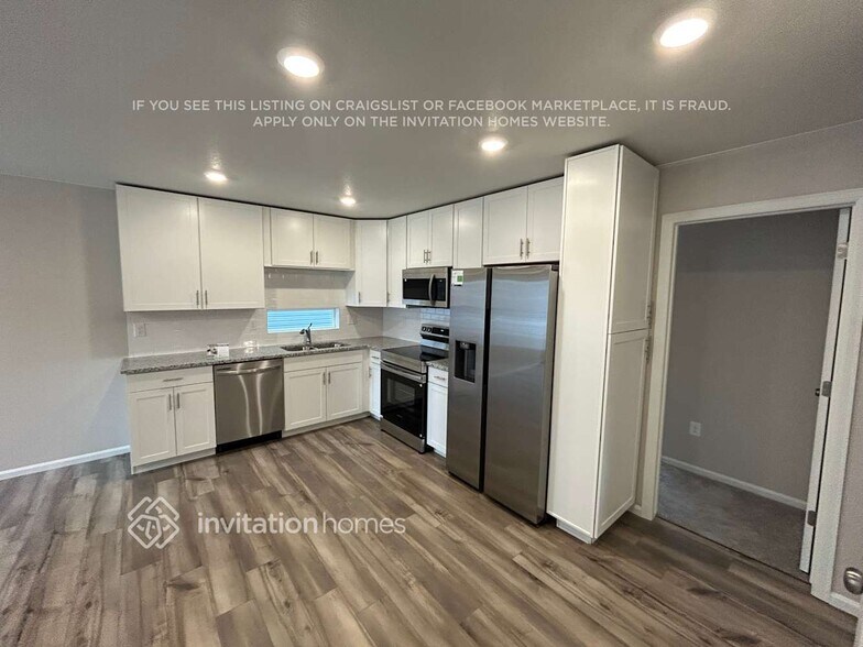 Building Photo - 9370 Oro City Loop