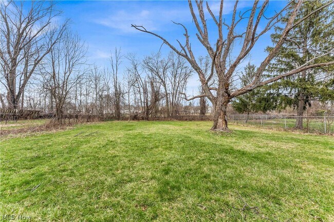 Building Photo - 1771 E 37th St