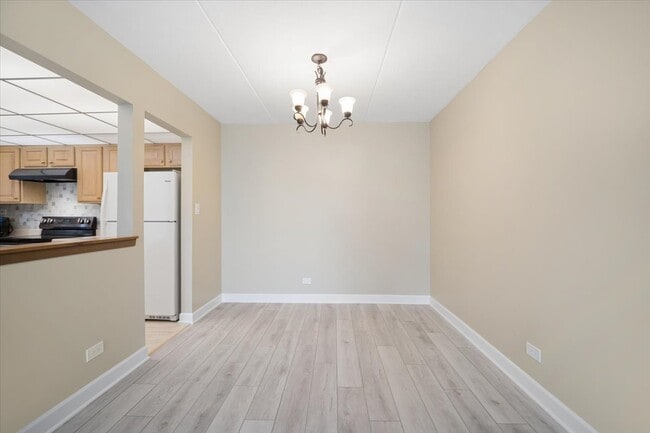 Building Photo - 475 Plum Creek Dr