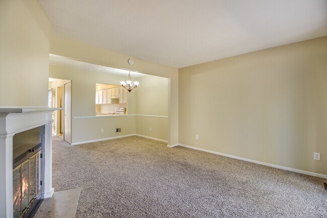 Building Photo - 2196 Regency Dr