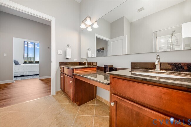 Building Photo - 1101 Haxall Point