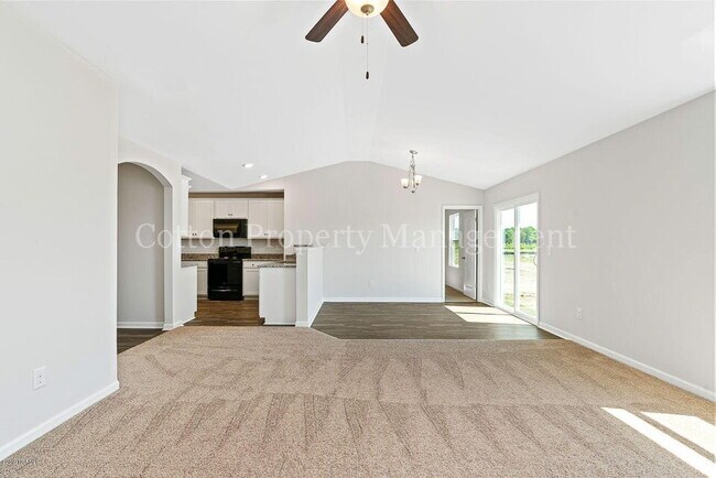 Building Photo - 7216 Brittany Pointer Ct