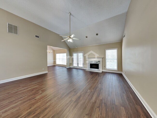 Building Photo - 154 Acadian Dr