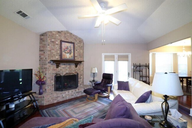 Building Photo - 5502 Abilene Trail