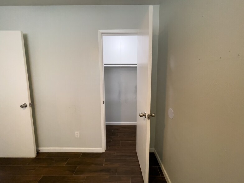 Bedroom 1 closet - 4615 N 14th St