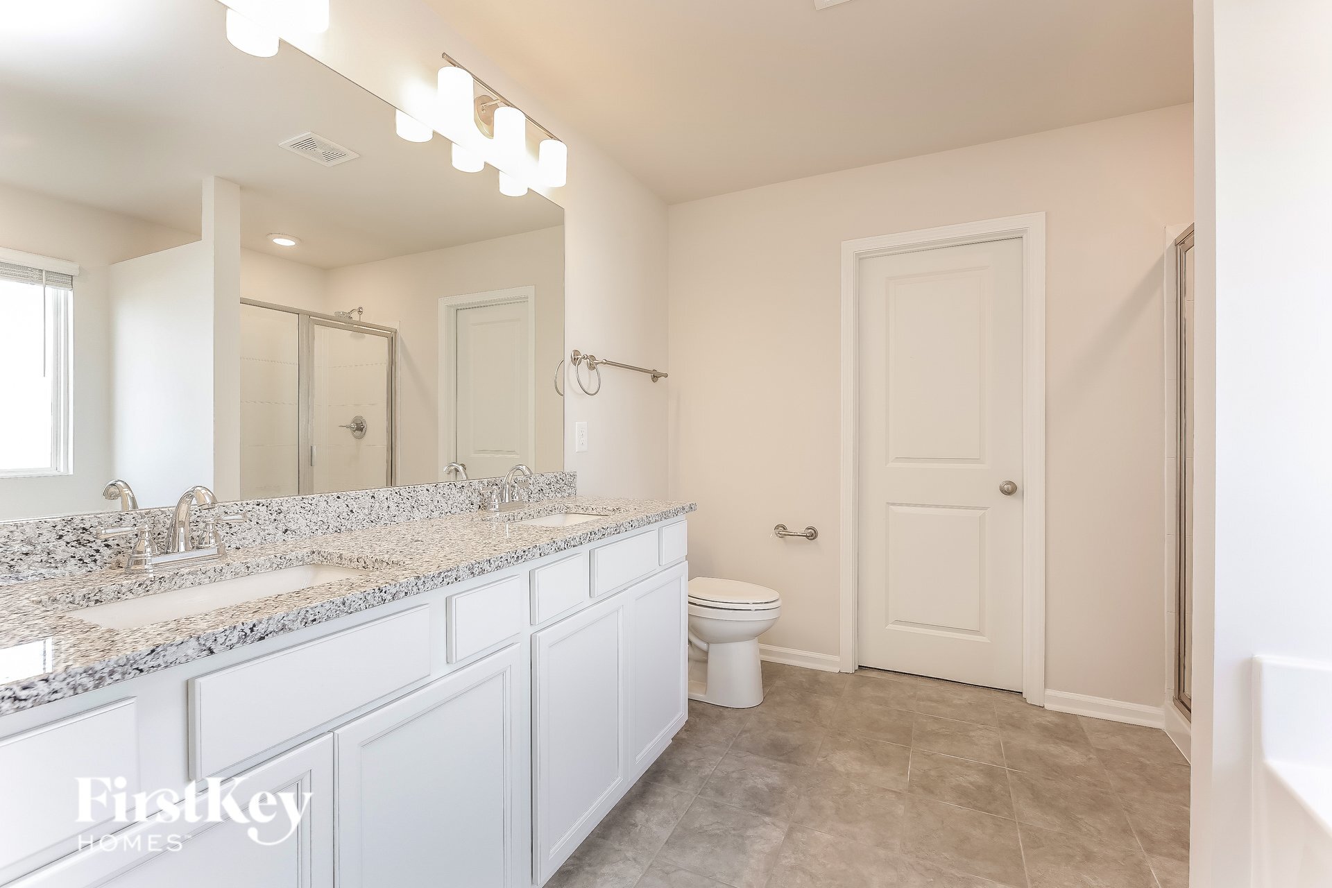 Building Photo - 1303 Eagledale Pl