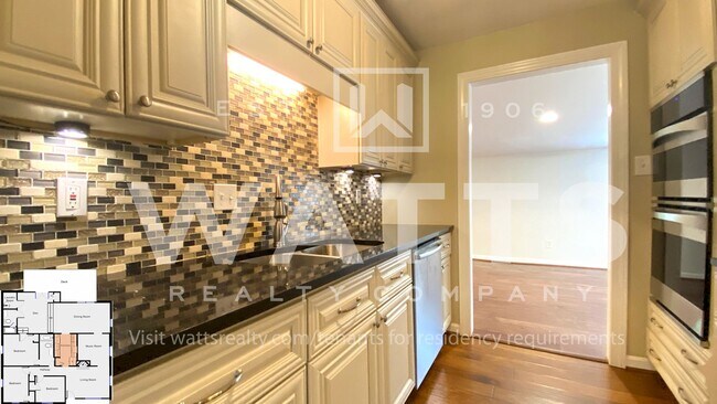 Building Photo - Wonderful 3 Bedroom Cottage in Crestline P...