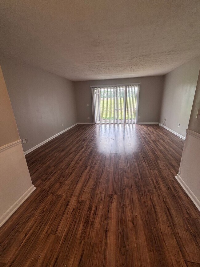 Building Photo - 419 Orchard Trace Ln