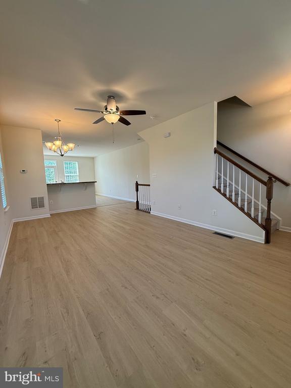 Building Photo - 123 Streamview Dr