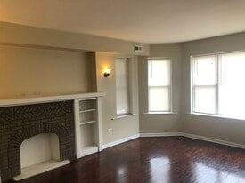 Building Photo - 8114 S Ellis Ave