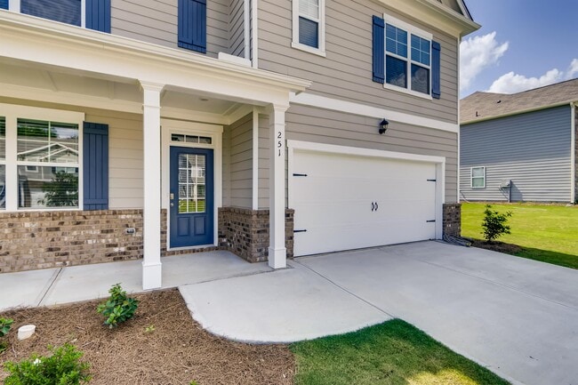 Building Photo - 250 Sweet Bay Ln