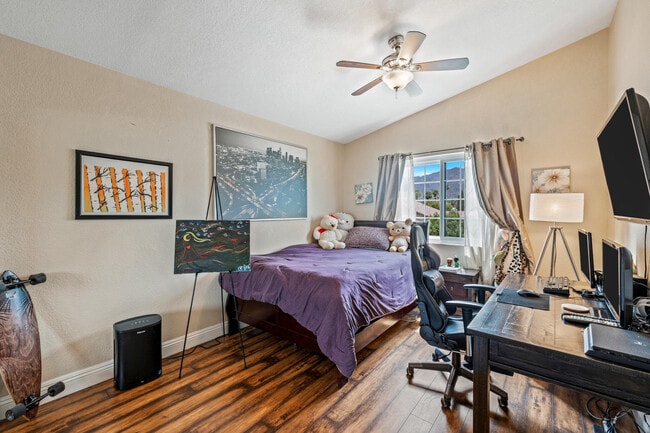 Building Photo - 49035 Tango Ct