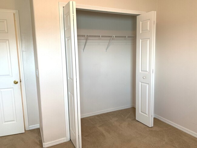 Building Photo - 3/2 Home for Rent in Bellalago