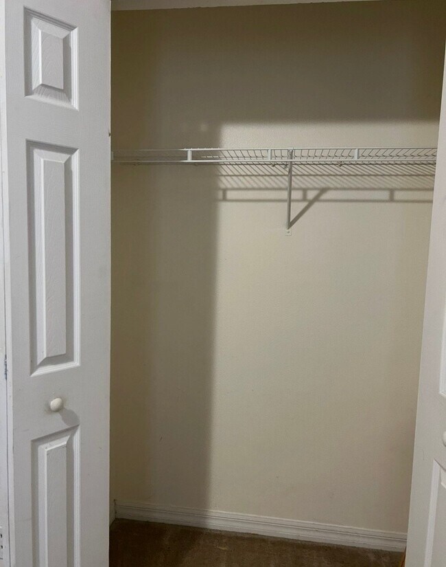 Building Photo - 122 Canary Island Cir