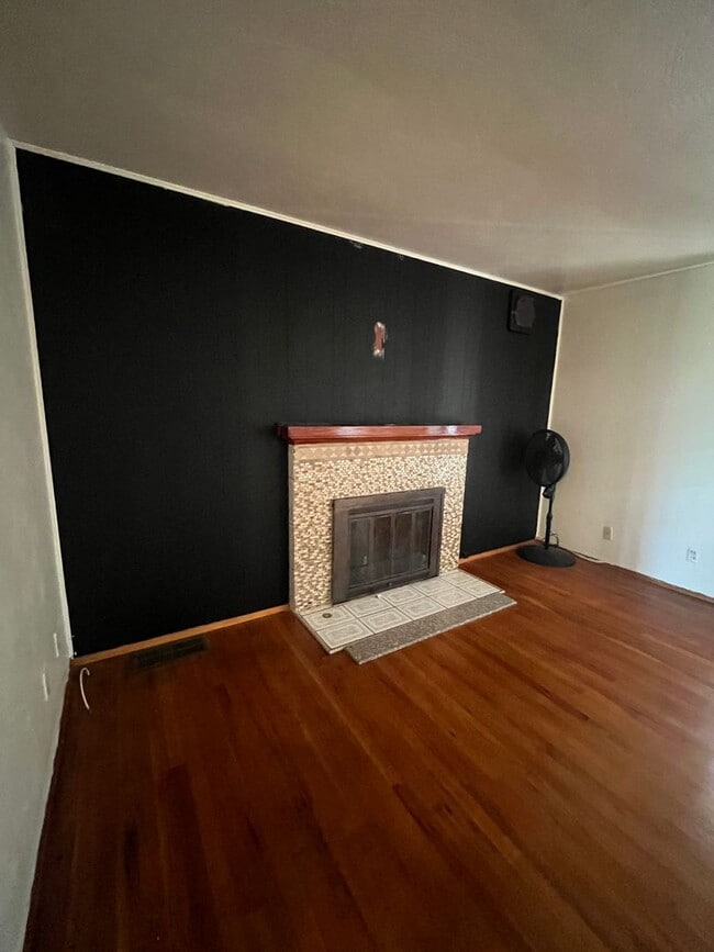 Building Photo - Corcoran Home Coming Soon!