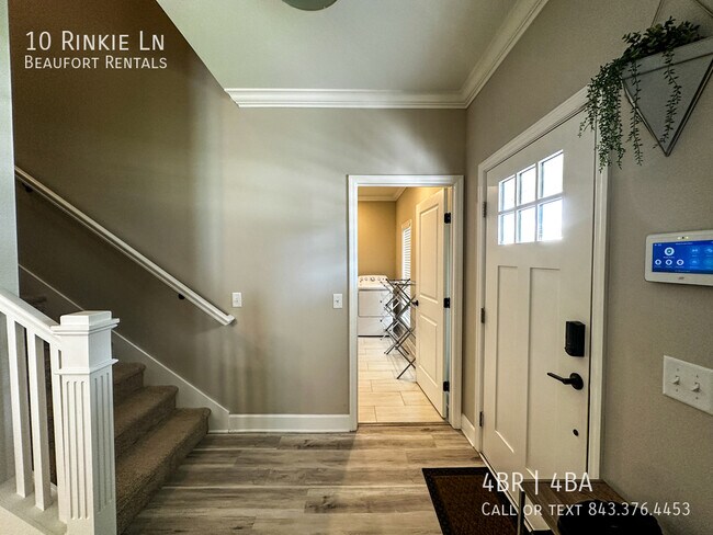 Building Photo - 10 Los Robles Rd