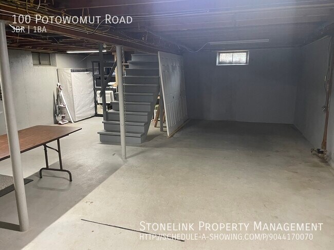 Building Photo - 100 Potowomut Road