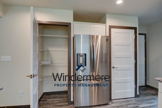 Building Photo - 3 Bed 3 Bath Home in Admirals Cove