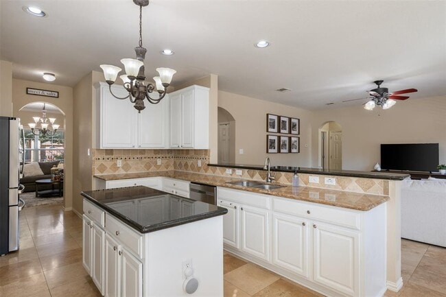 Building Photo - 2500 White Stallion Way