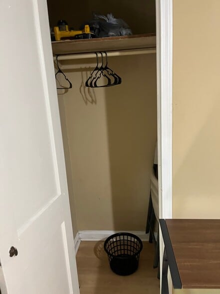 Building Photo - 1045 Ontario St