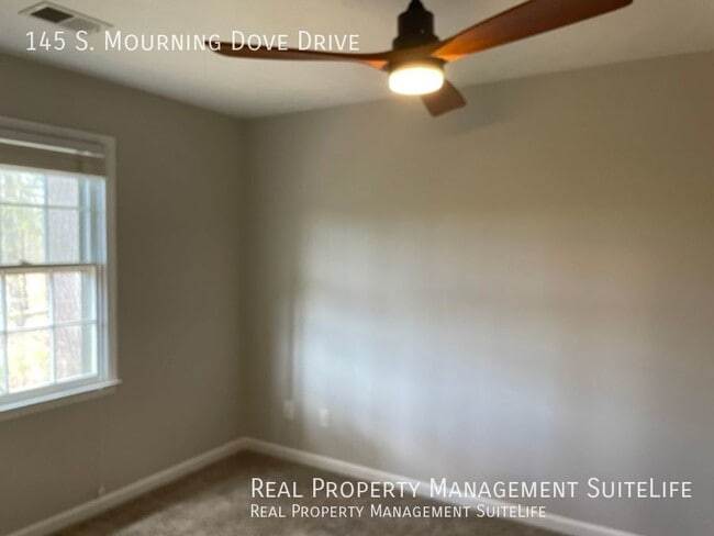 Building Photo - 145 N Mourning Dove Dr