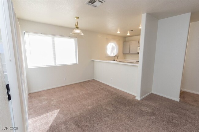 Building Photo - 5072 S Rainbow Blvd