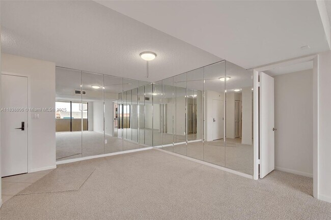 Building Photo - 600 Biltmore Way