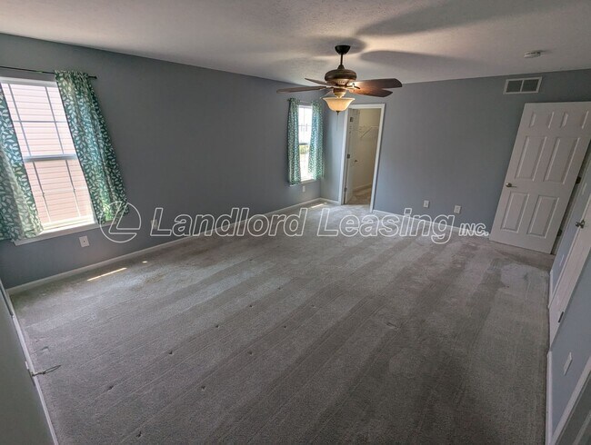 Building Photo - Spacious 4-Bedroom Colonial in Martin’s Ru...