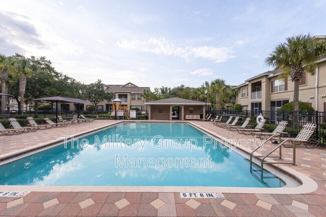 Building Photo - 9777 Summer Grove Way W