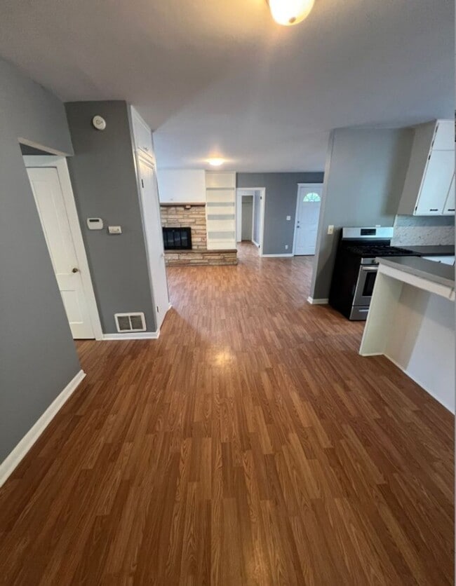 Building Photo - Charming 3 Bedroom Home in Independence – ...