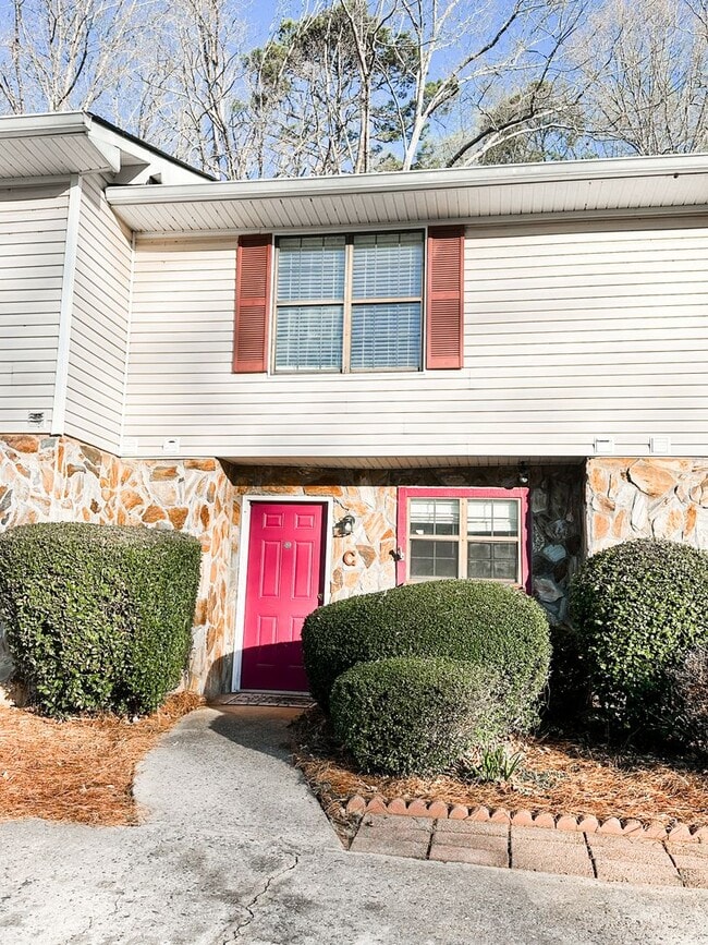 Primary Photo - 2 bedroom/2.5 bathroom condo in Gainesville City Limits