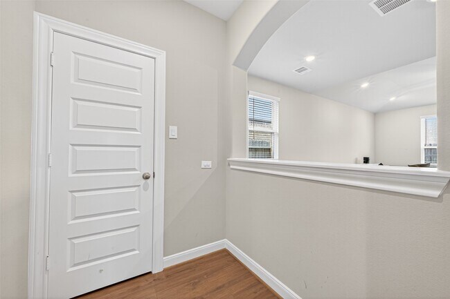 Building Photo - 24930 Jessamine Meadow Trl