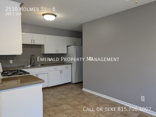 Building Photo - 2510 Holmes St