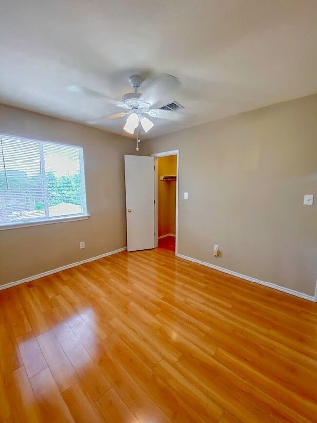 Building Photo - Lovely home in Wildhorse Vista Neighborhood