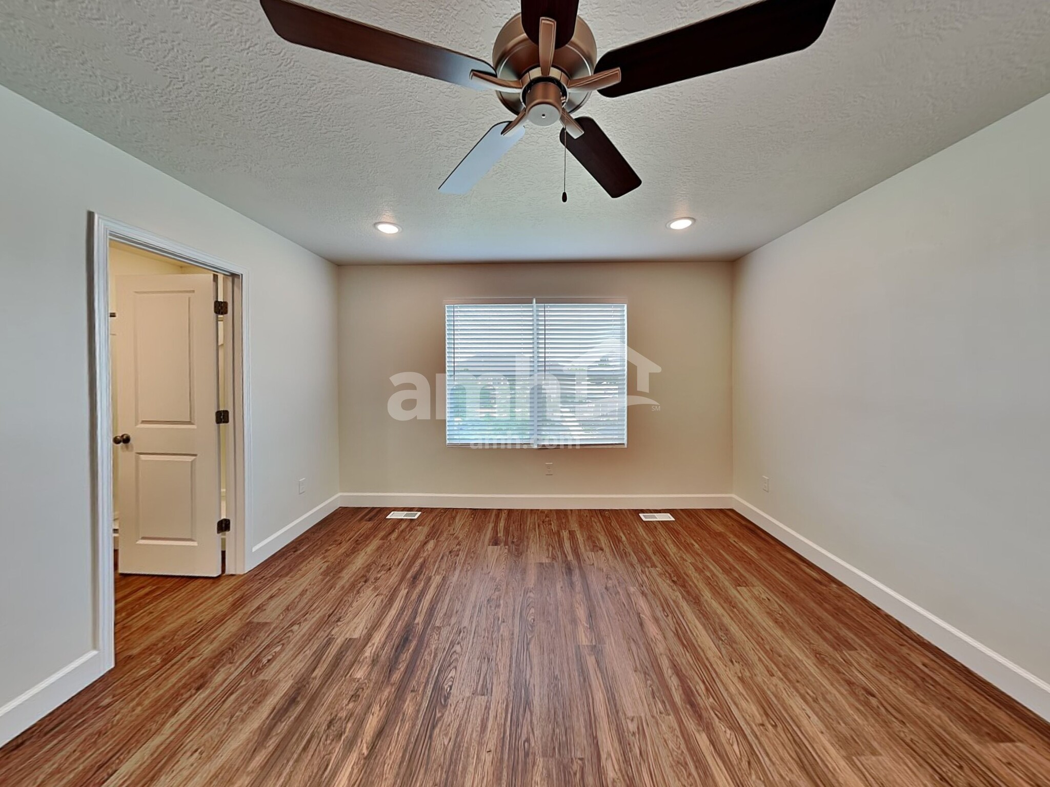 Building Photo - 1348 White St