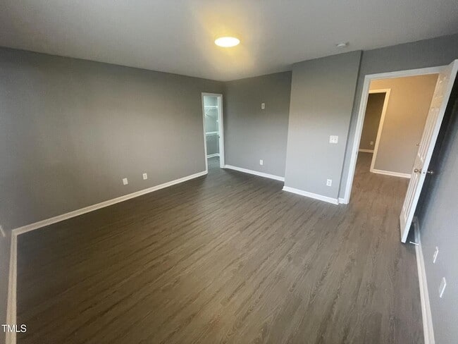 Building Photo - 4201 Beacon Crest Way