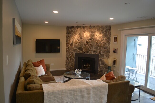 Building Photo - 2013 Ammer Ridge Ct