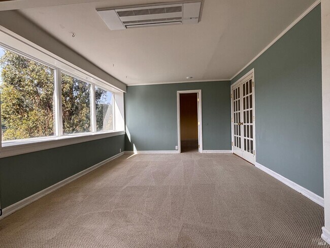 Building Photo - 71 Rocca Dr