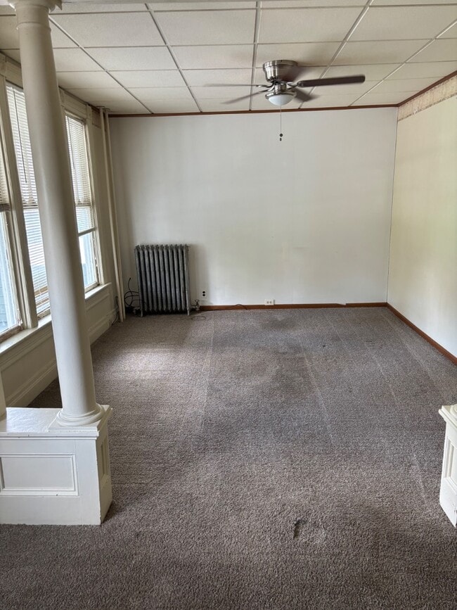 Primary Photo - 2206-08 3rd Ave