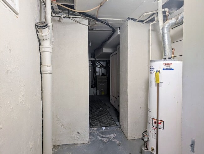 Building Photo - 212 3rd Ave N