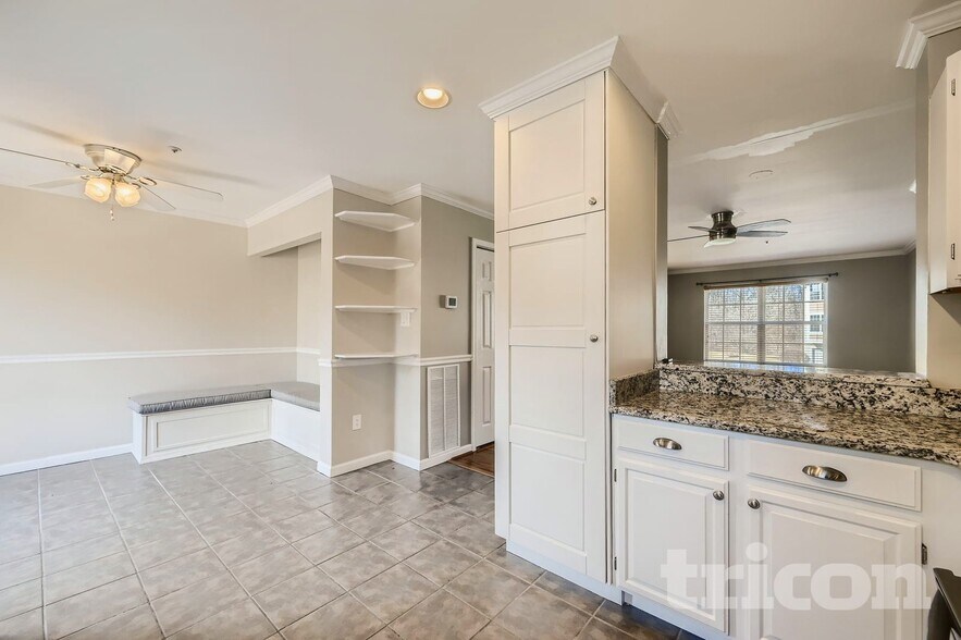 Building Photo - 38 Glyndon Gate Way