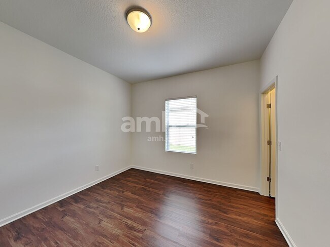 Building Photo - 4766 Osprey Way