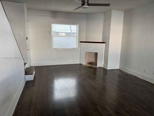 Building Photo - 1614 Jefferson Ave