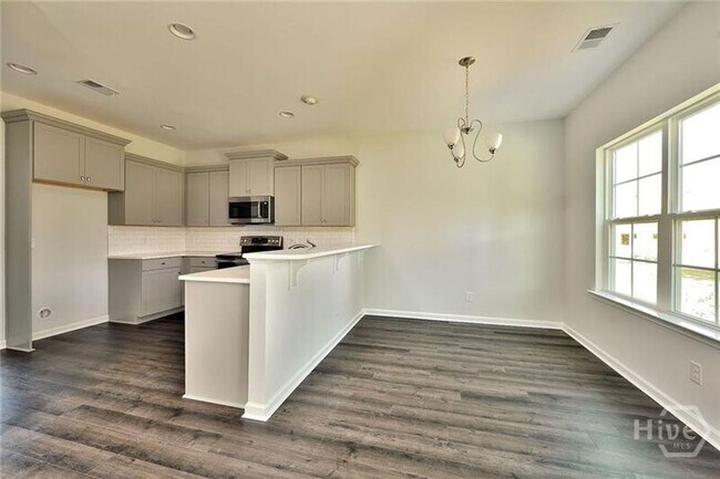 Building Photo - 293 McCrady Dr