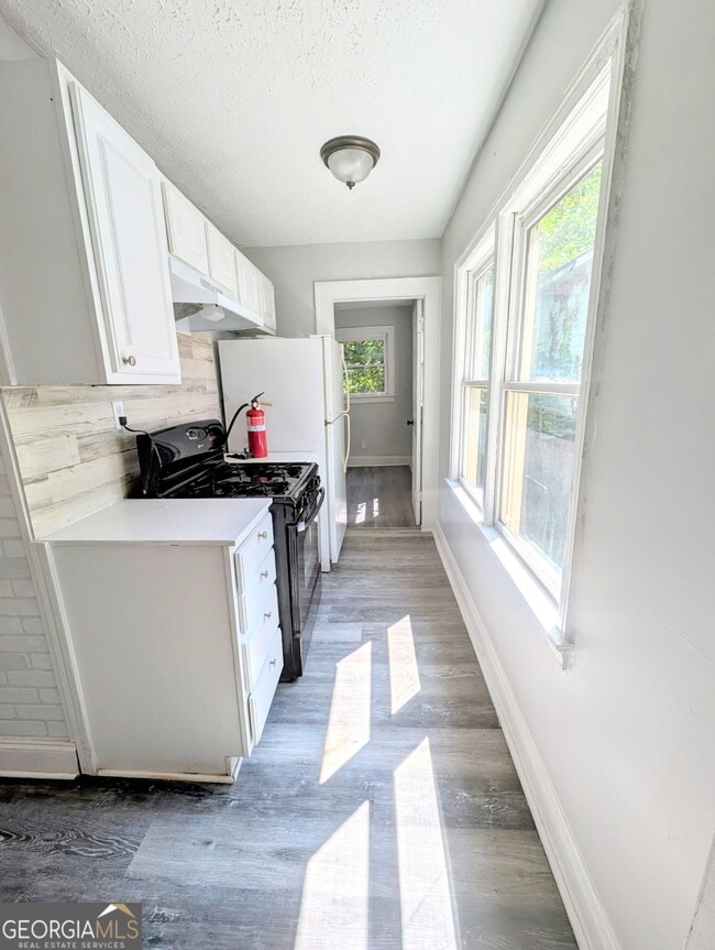 Building Photo - 260 Patterson Ave SE