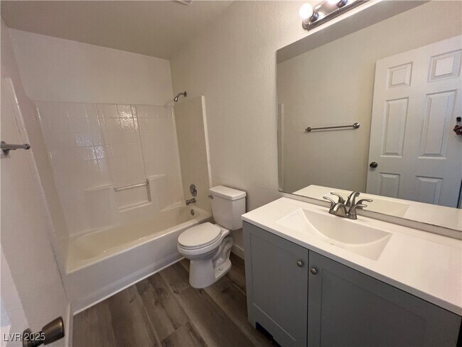 Building Photo - 8104 Hercules Dr