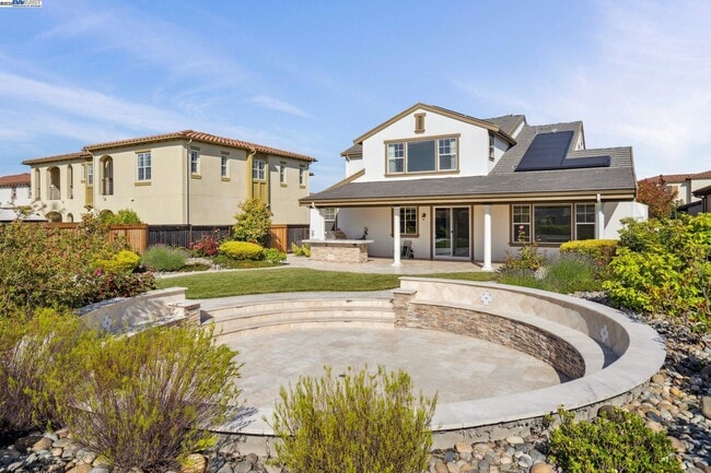 Building Photo - 454 Bengali Ct