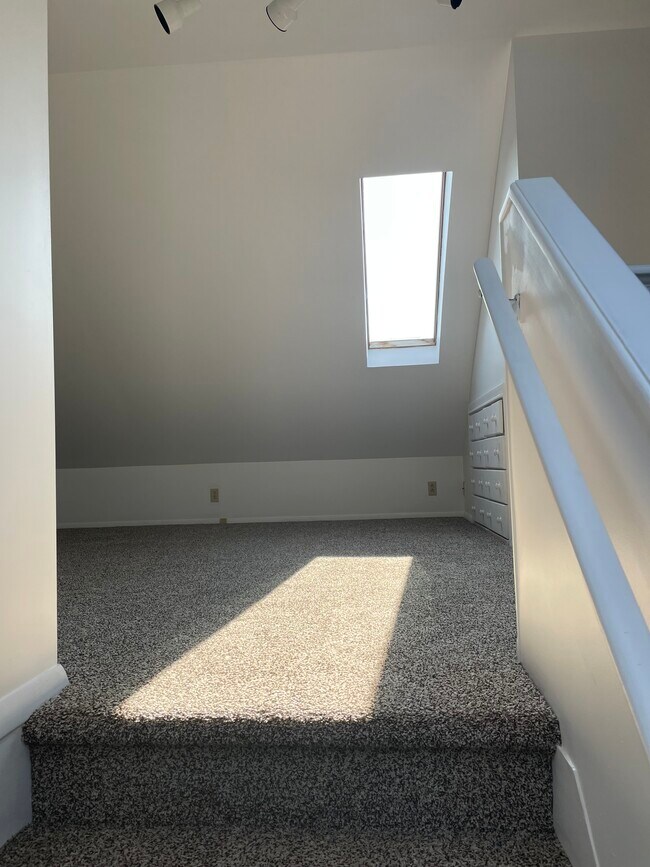 Building Photo - 204 Point Pleasant Rd